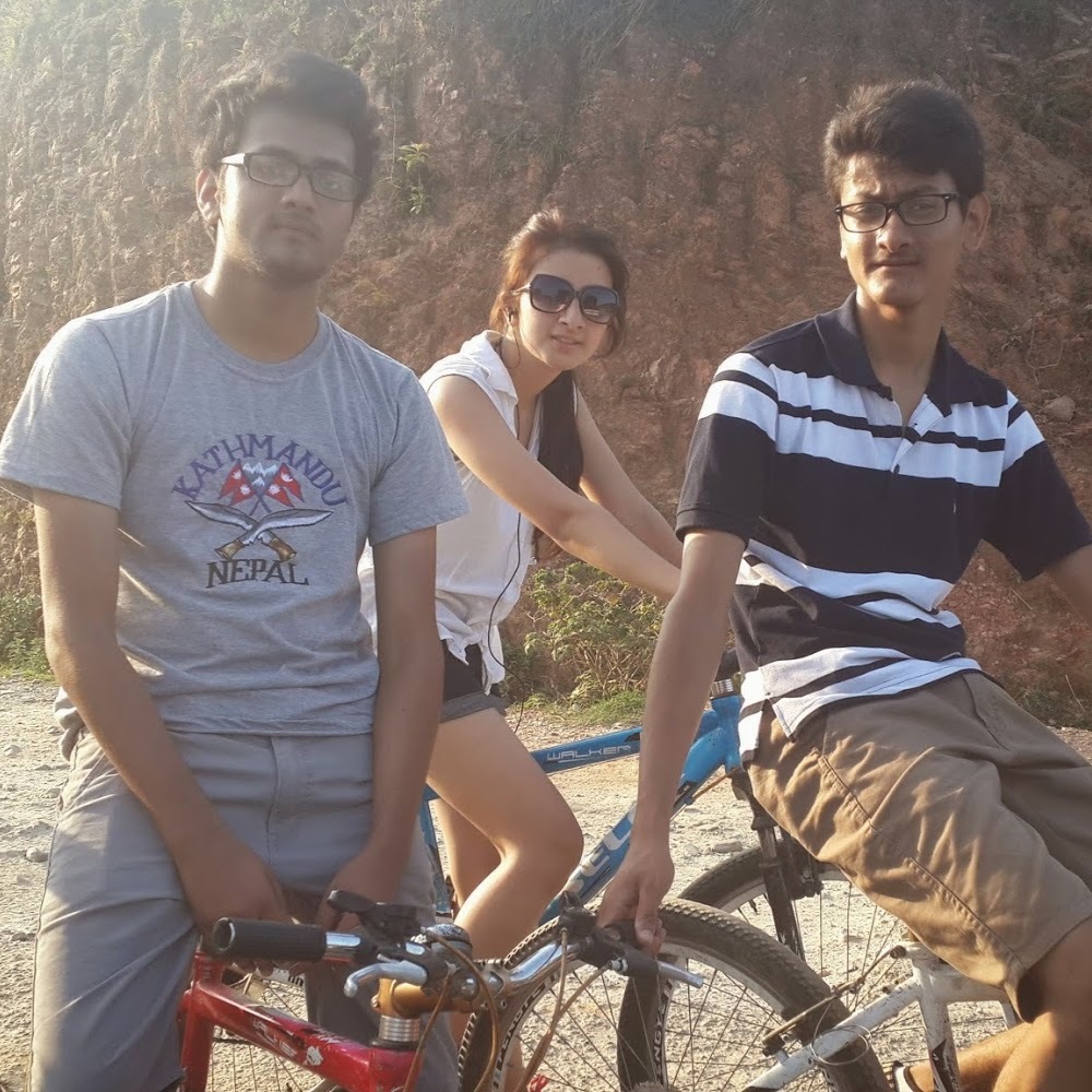 Meet your Posher, Awantika